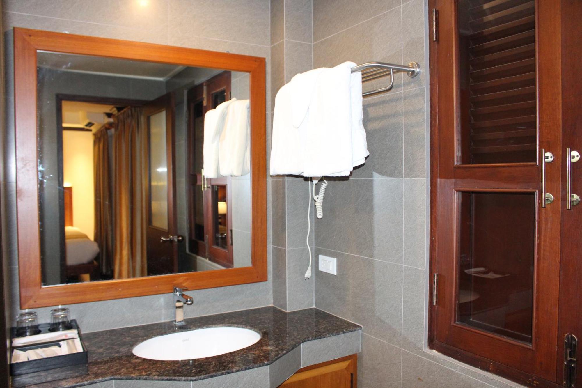 Lux Hotel Luang Prabang Buitenkant foto
