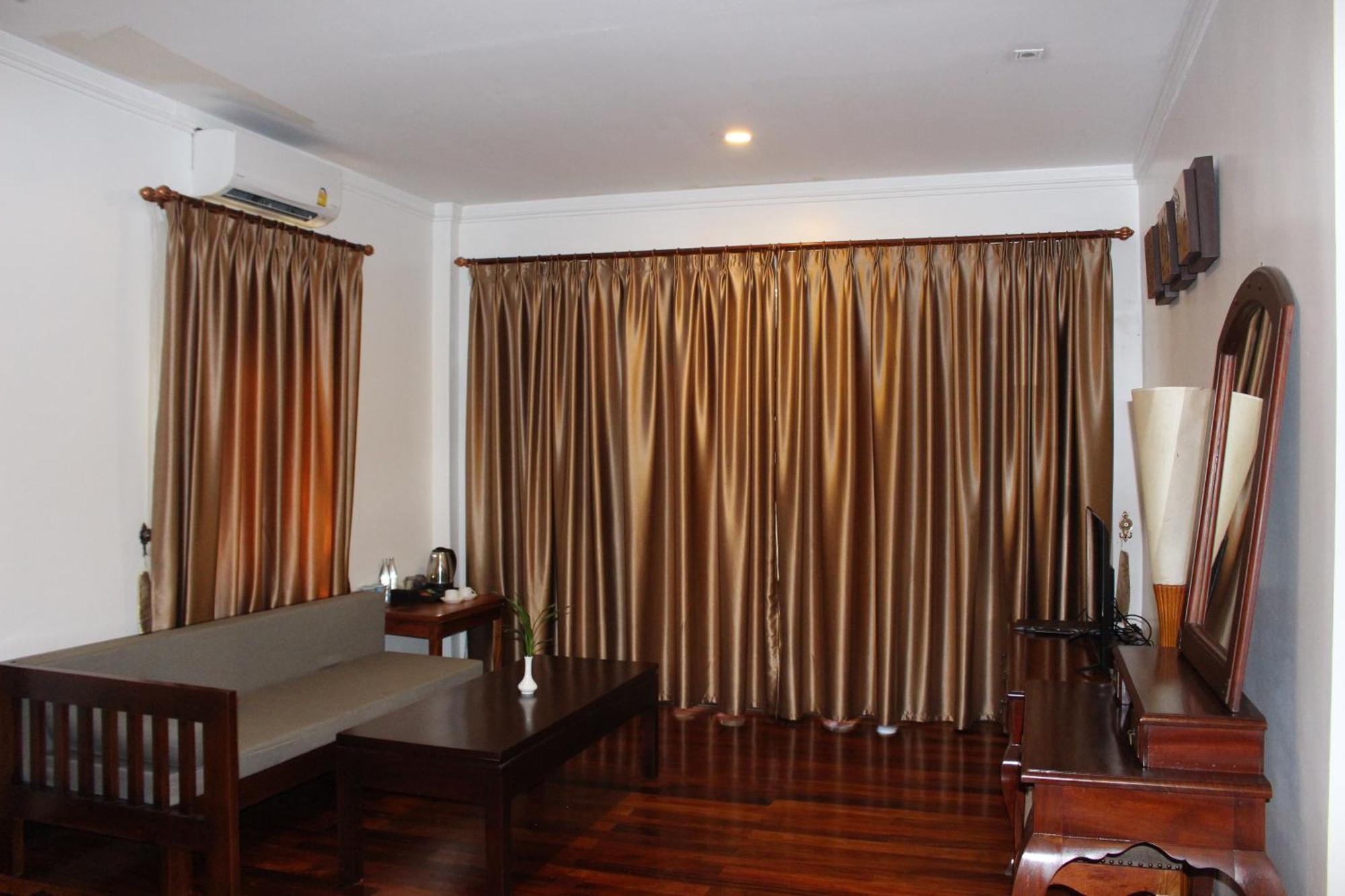 Lux Hotel Luang Prabang Buitenkant foto
